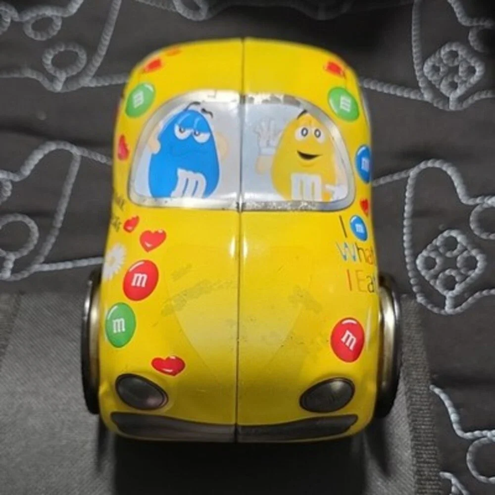 M & M Yellow Volkswagen Tin Car